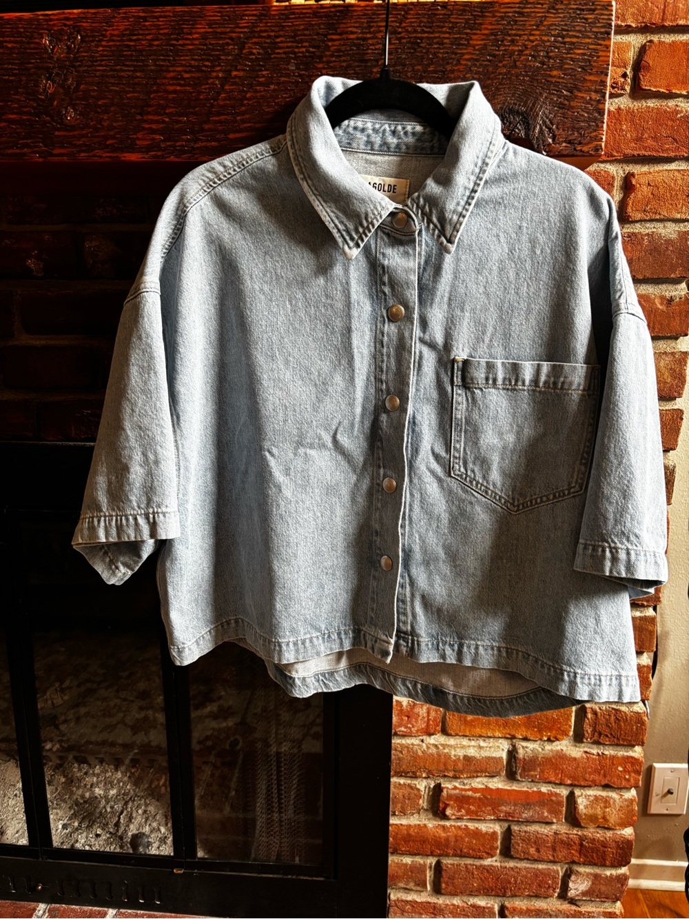 Agolde Light Blue Cropped Denim Button-Front Shirt